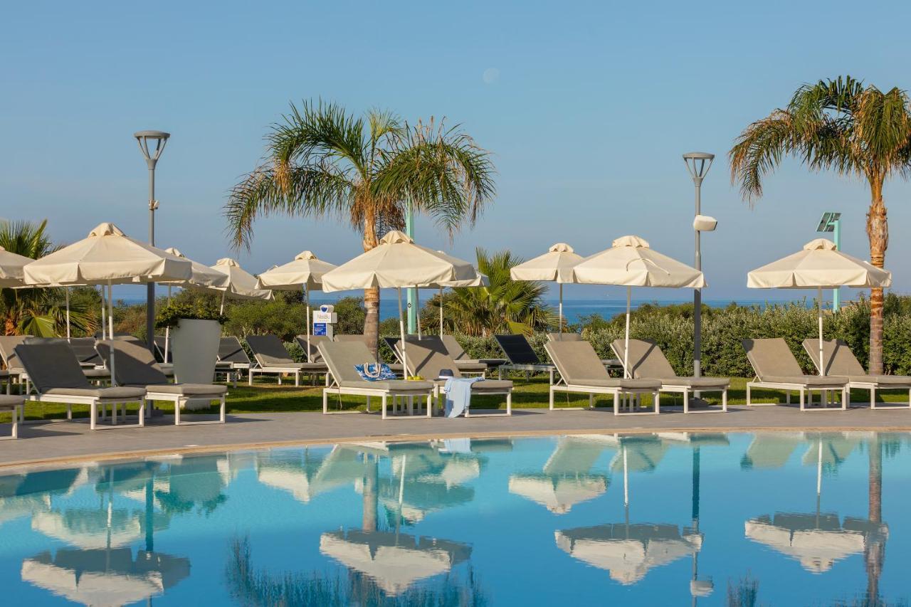 Nissiblu Beach Resort Ayia Napa Exterior foto